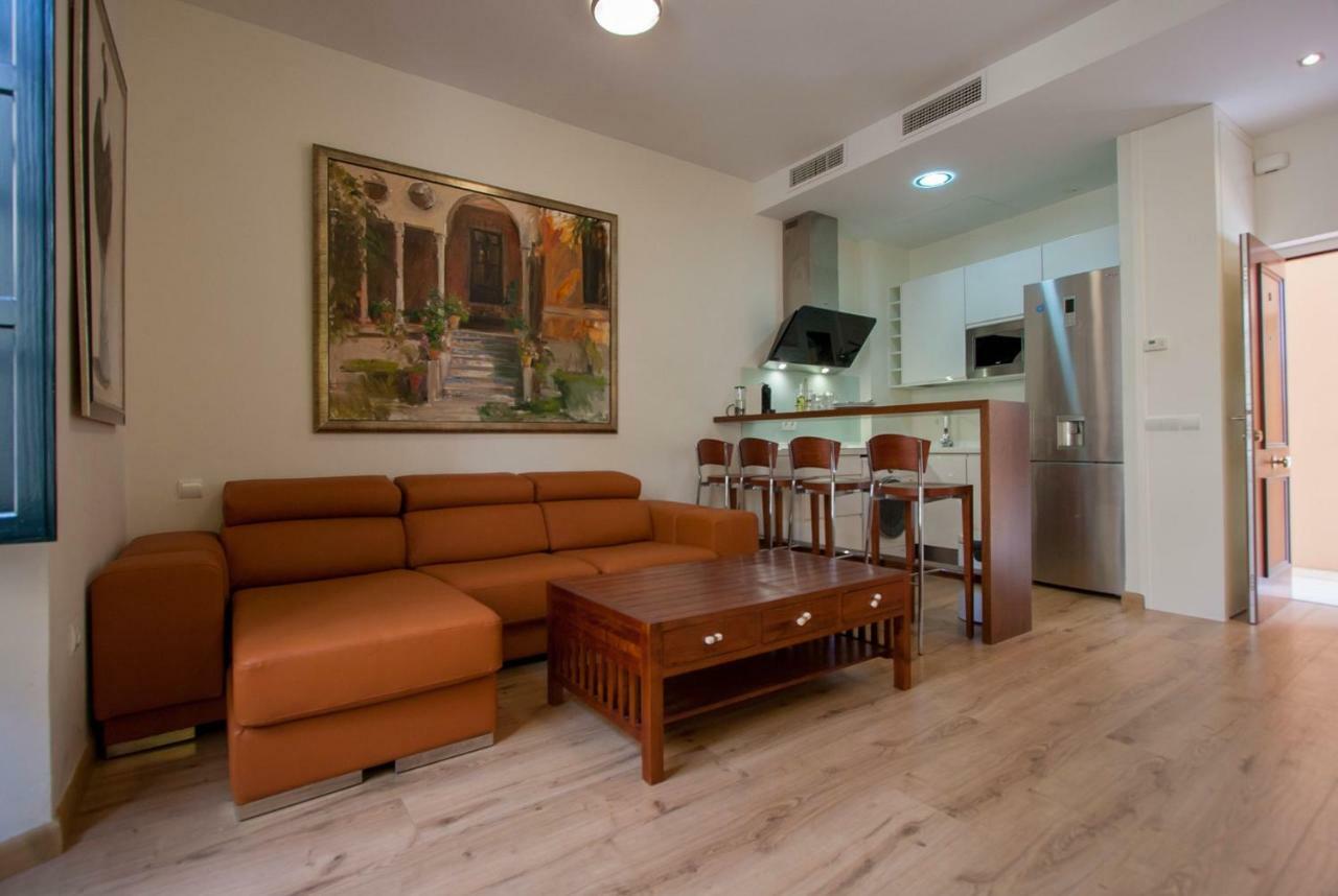 Escapada Romantica, 2 Pax, Centro Historico Siviglia